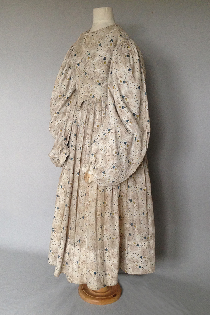 Huge Sleeved Print Dress 1830 | English & European Dress | Meg Andrews ...