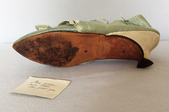 Italian Heeled Shoe 1770-85 | English & European Dress | Meg Andrews ...