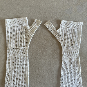 Knitted  Fingerless Gloves c 1820